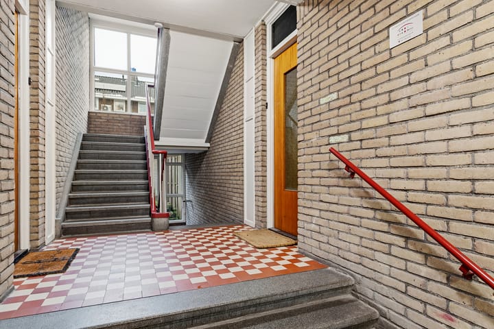 Photo 21 of Victor Hugoplantsoen 14-3