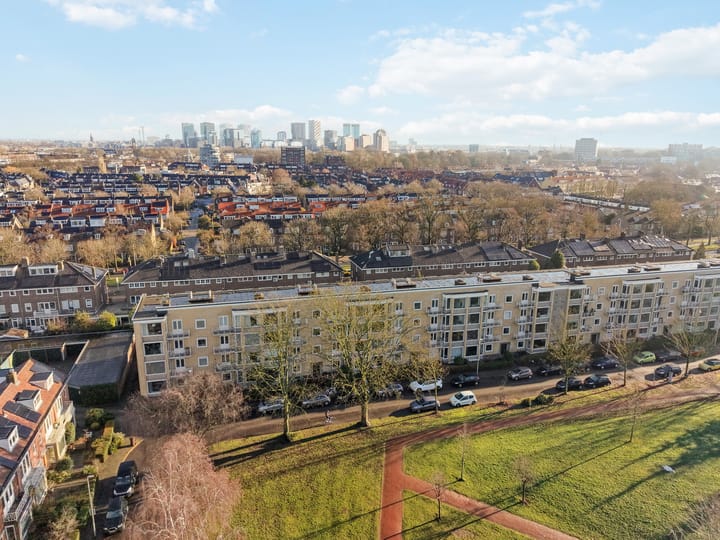 Photo 23 of Victor Hugoplantsoen 14-3