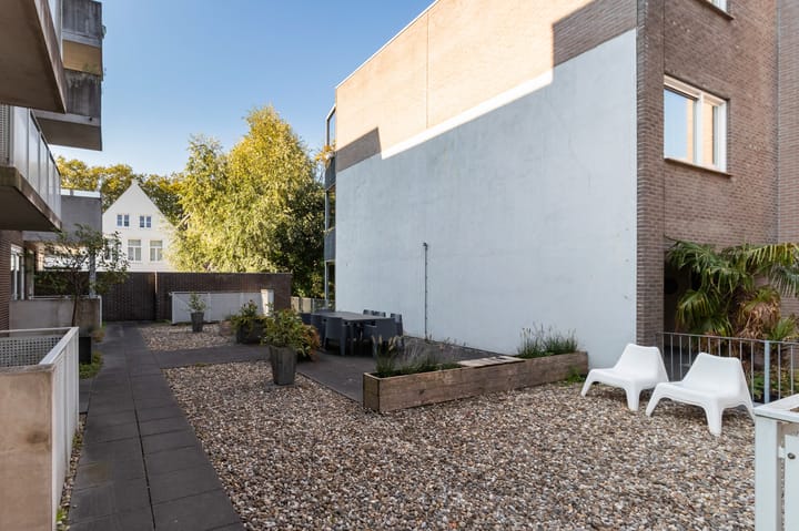 Photo 3 of Gruttersdijk 27-G