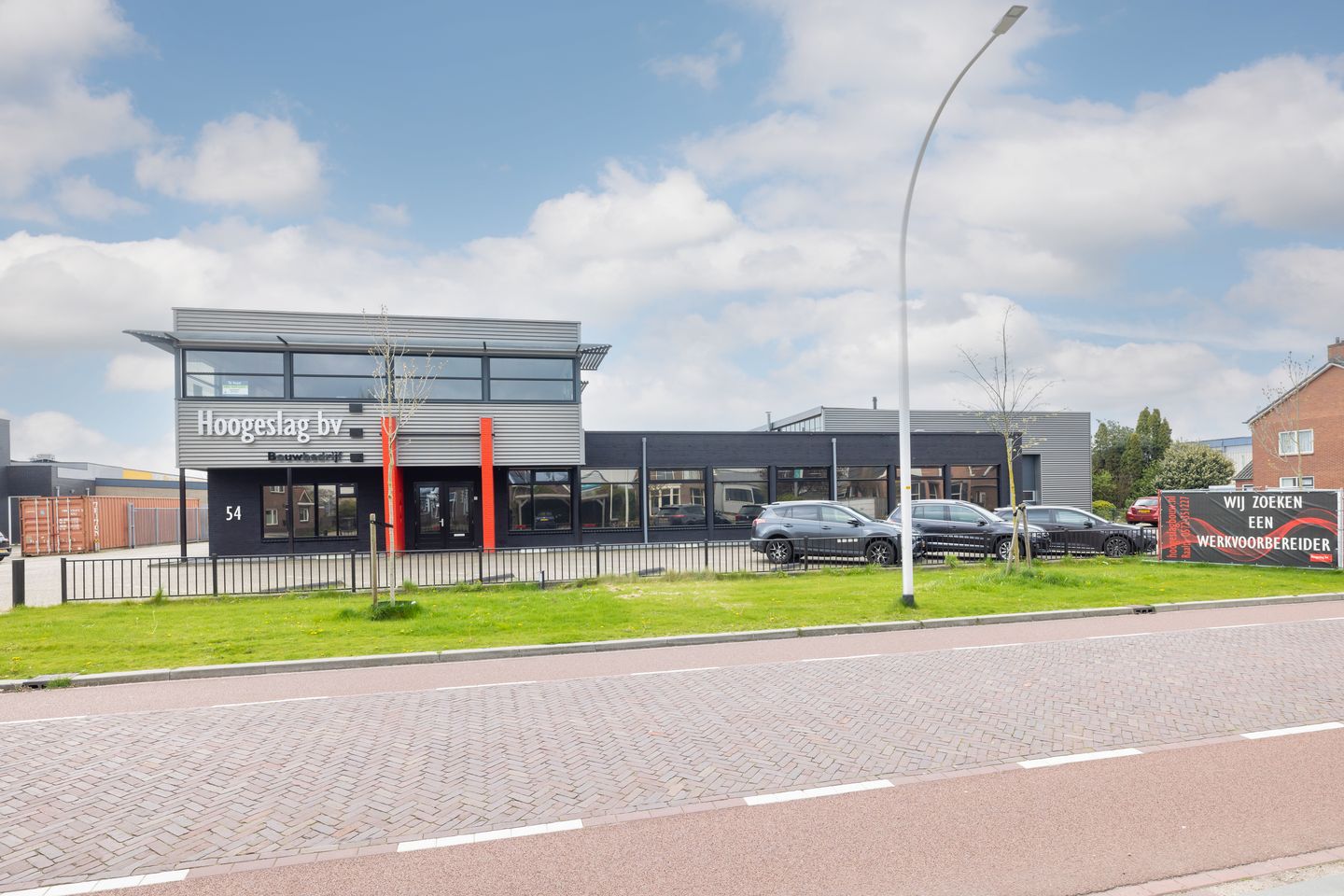 View photo 5 of Almelosestraat 54