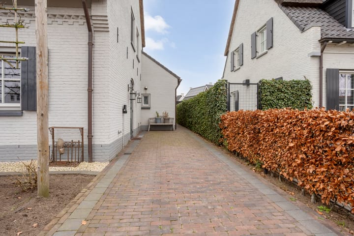 Photo 2 of Broekstraat 99