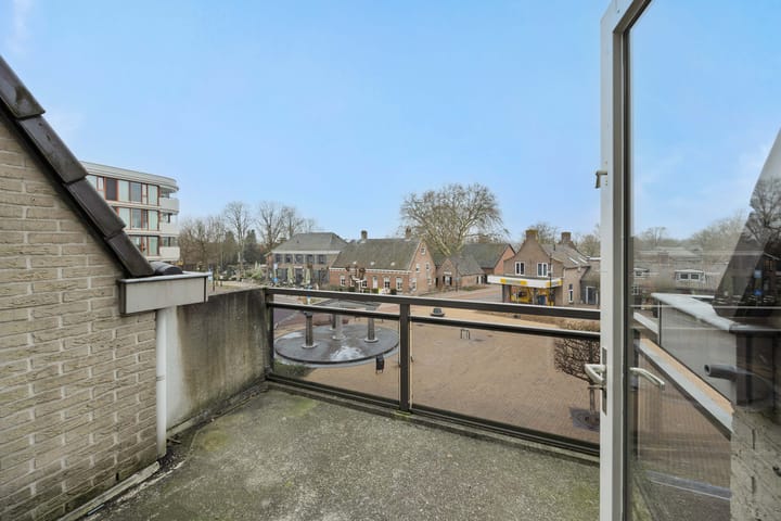 Photo 10 of 't Dorp 81-A