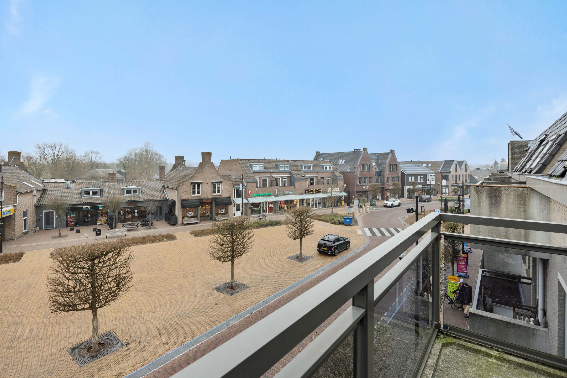 Photo 12 of 't Dorp 81-A