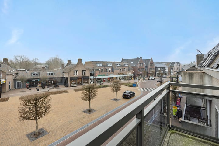 Photo 12 of 't Dorp 81-A