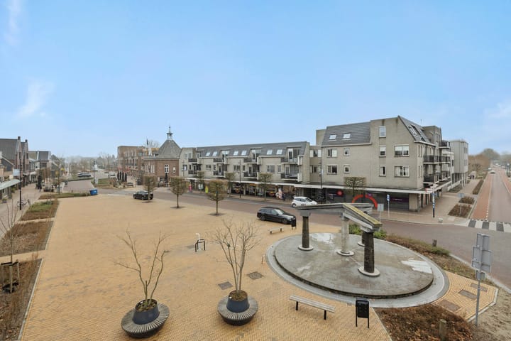 Photo 32 of 't Dorp 81-A