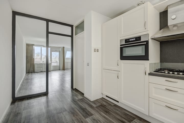 Photo 7 of 't Dorp 81-A