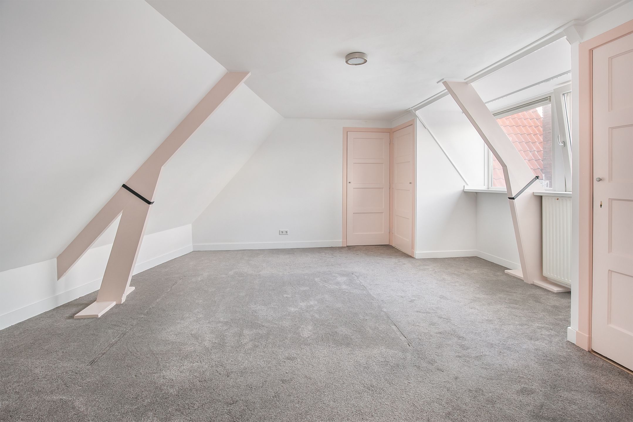 Foto 15 van Plein 1940 9