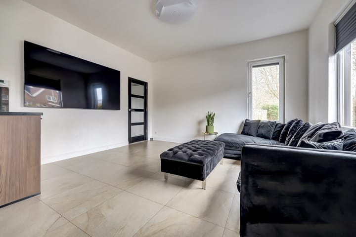 Photo 9 of Pascalweg 124