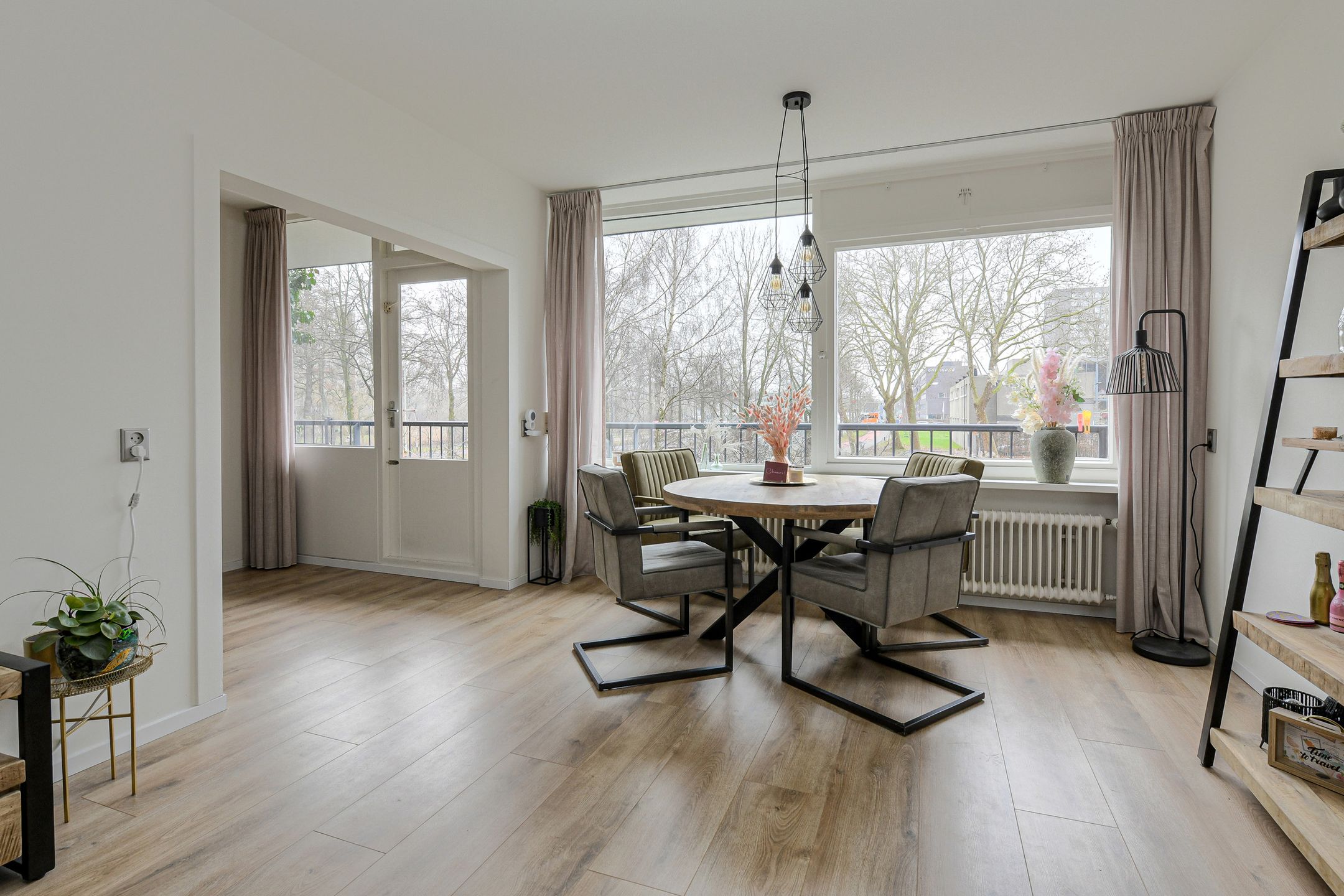 Foto 15 van Antwerpenstraat 16