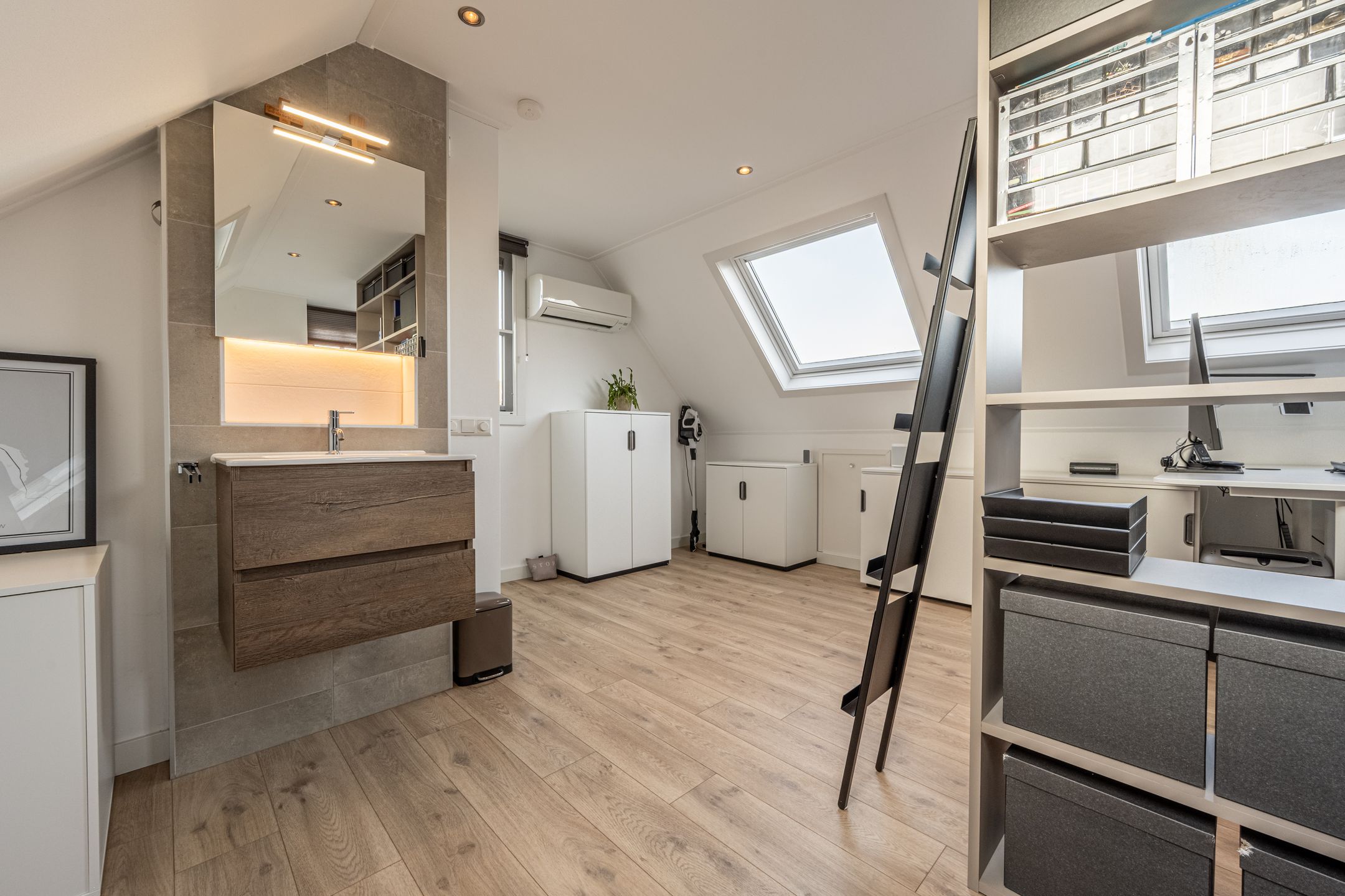 Foto 21 van Ambachtsherenweg 32