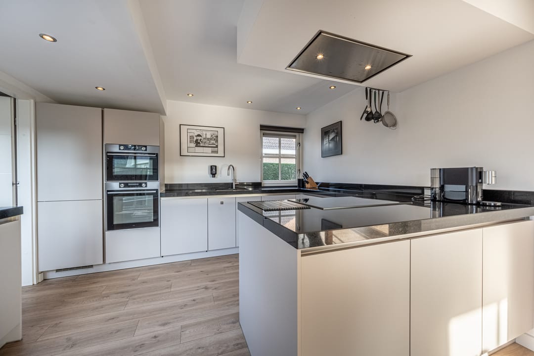 Foto 13 van Ambachtsherenweg 32