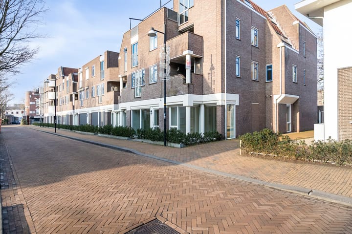 Photo 6 of Dr Huber Noodtstraat 23