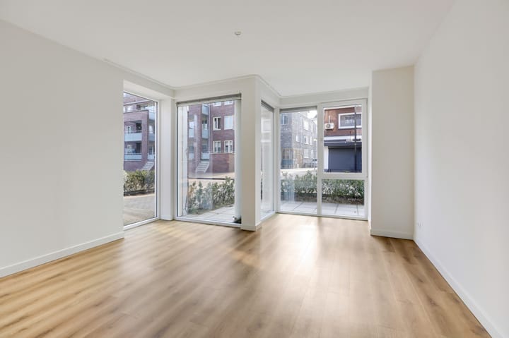 Photo 17 of Dr Huber Noodtstraat 23