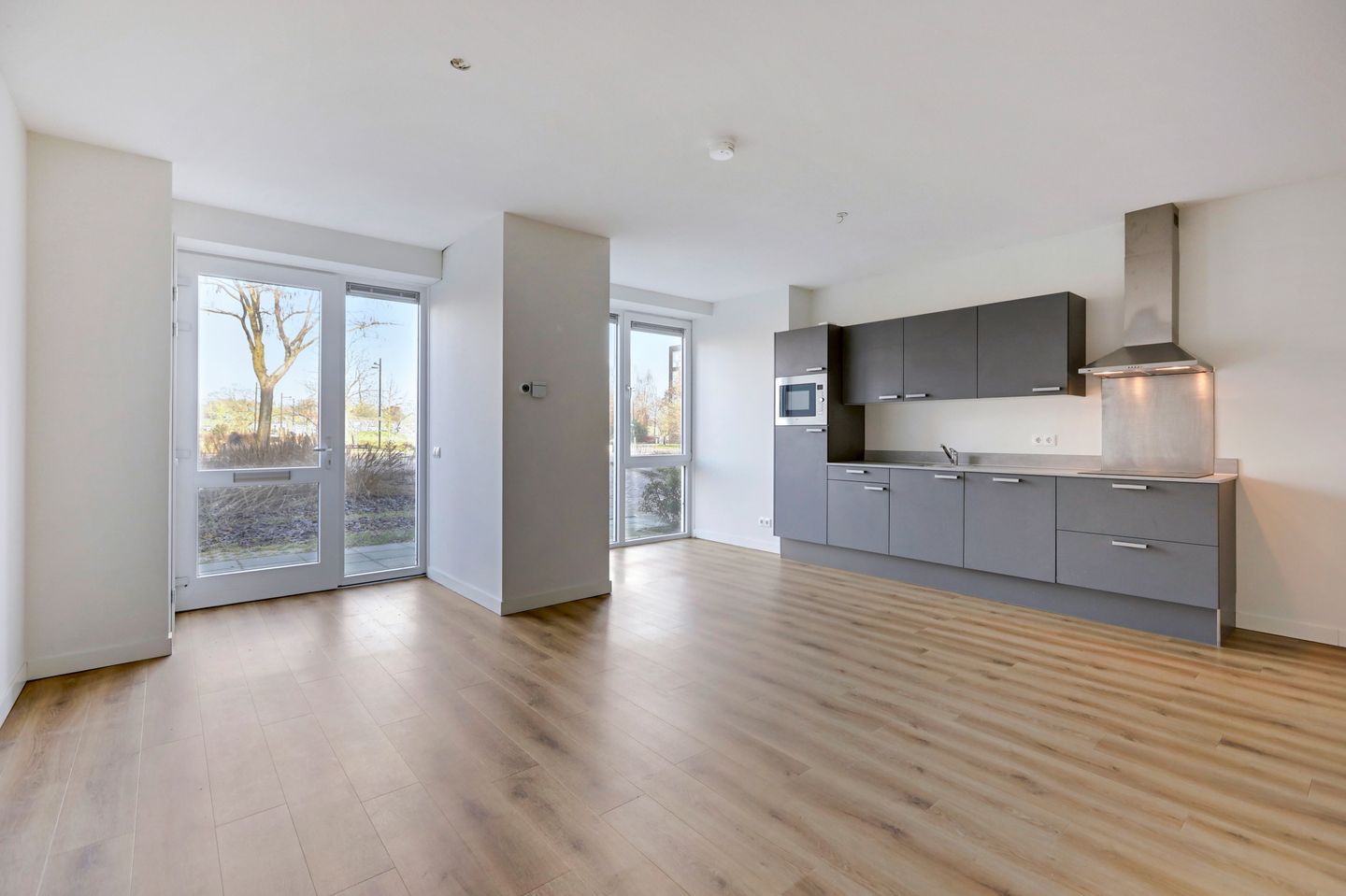 Foto 4 van Schouwburgplein 2