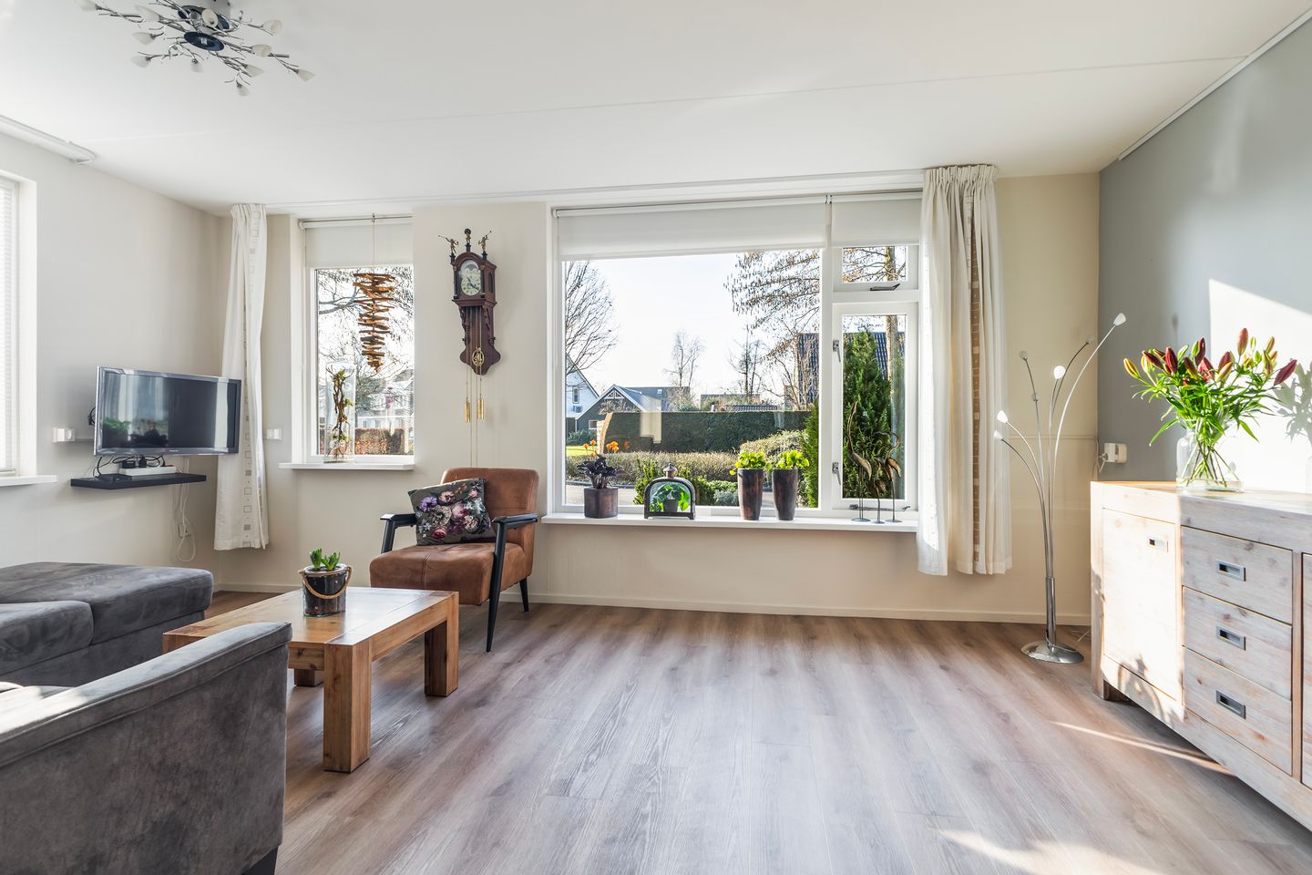 Foto 14 van Lisdodde 7