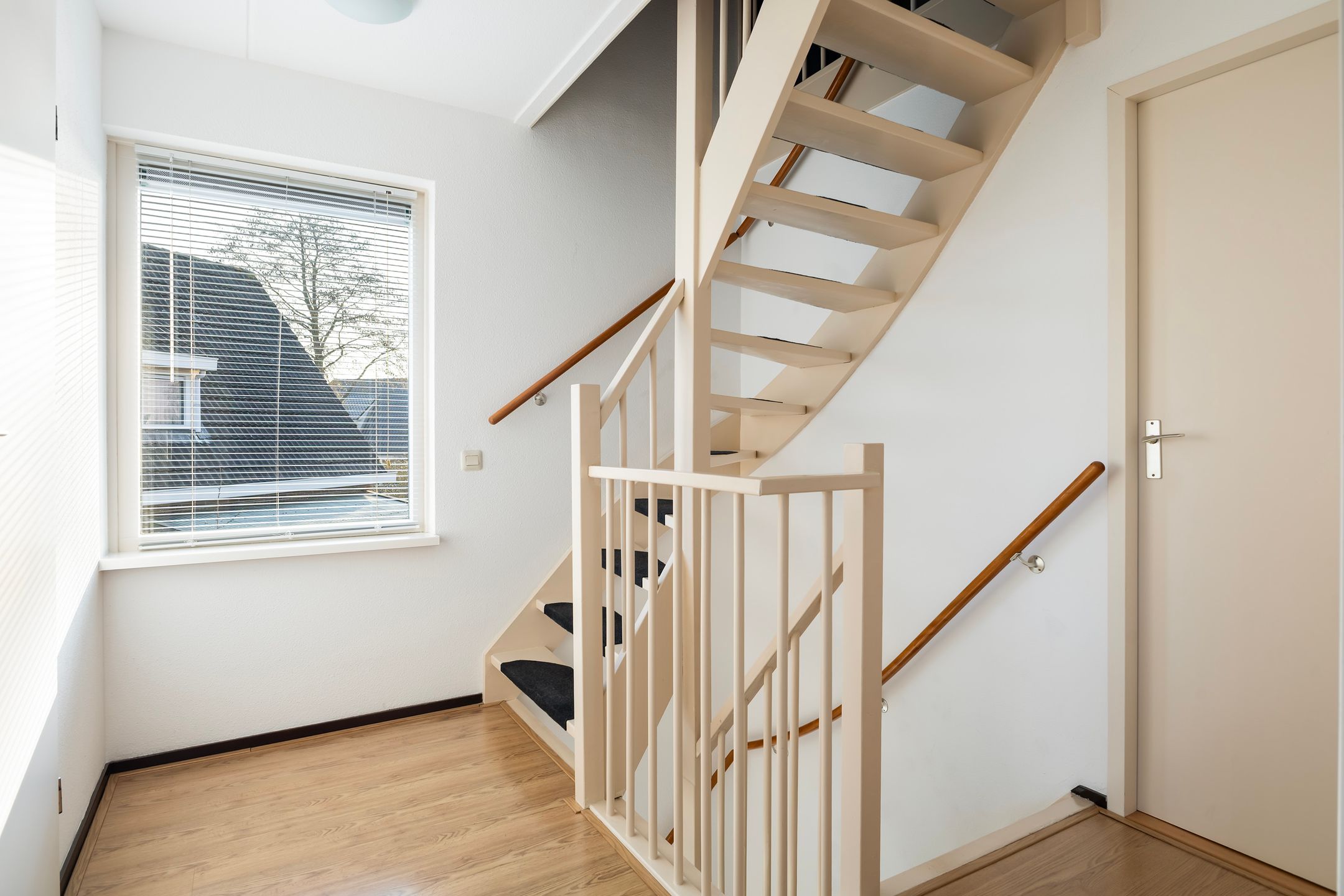 Foto 21 van Lisdodde 7