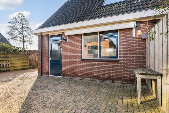 Foto 42 van Lisdodde 7