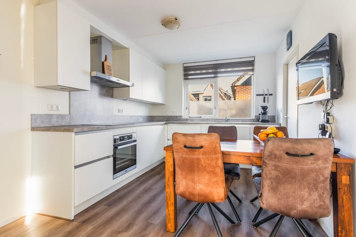 Foto 5 van Lisdodde 7