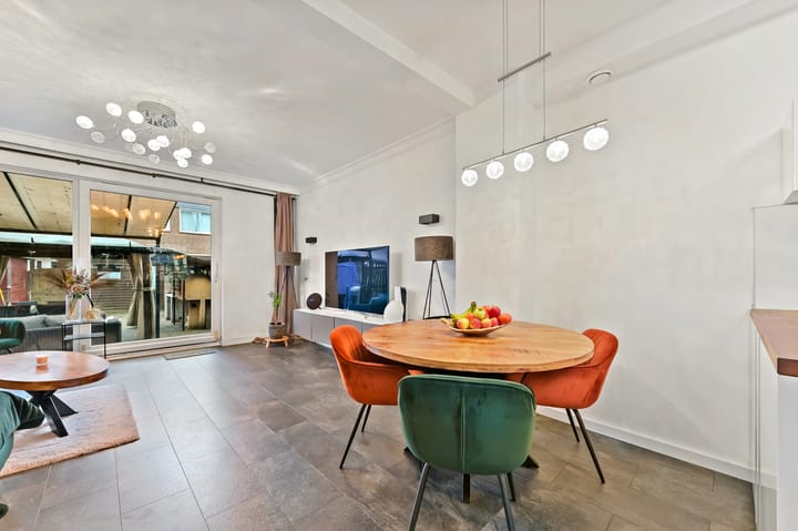 Foto 8 van Kruiningenstraat 211