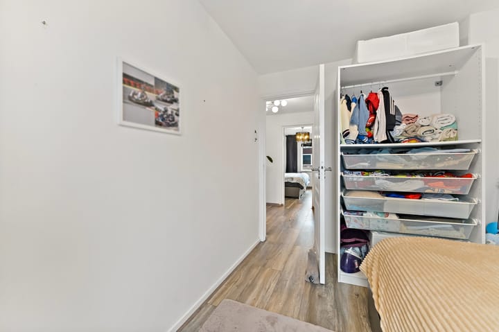 Foto 29 van Kruiningenstraat 211