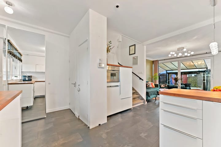 Foto 11 van Kruiningenstraat 211