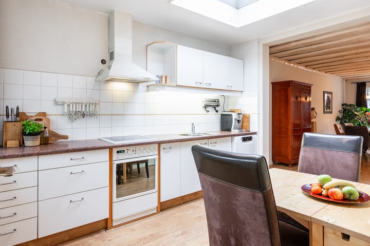 Photo 7 of Prins Mauritsweg 11