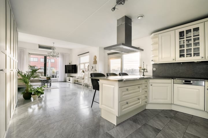 Foto 11 van Henegouwenstraat 122