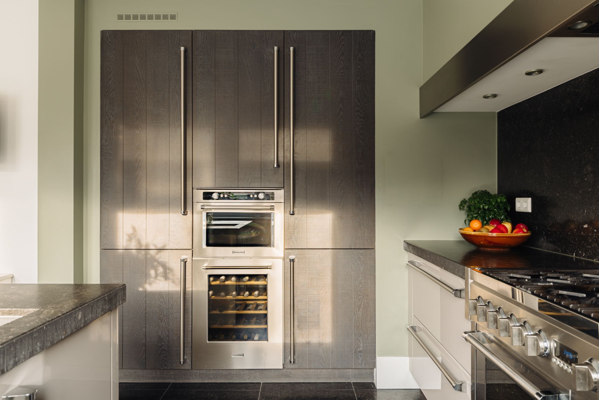 Photo 3 of Hugo de Grootstraat 1