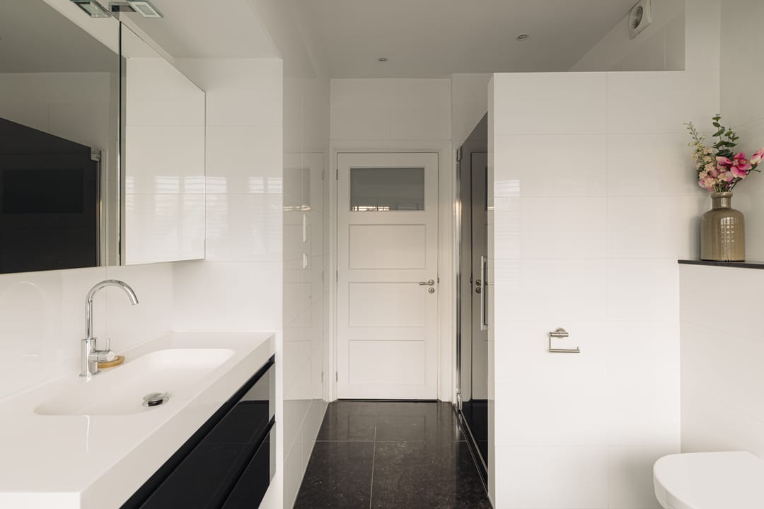 Photo 28 of Hugo de Grootstraat 1