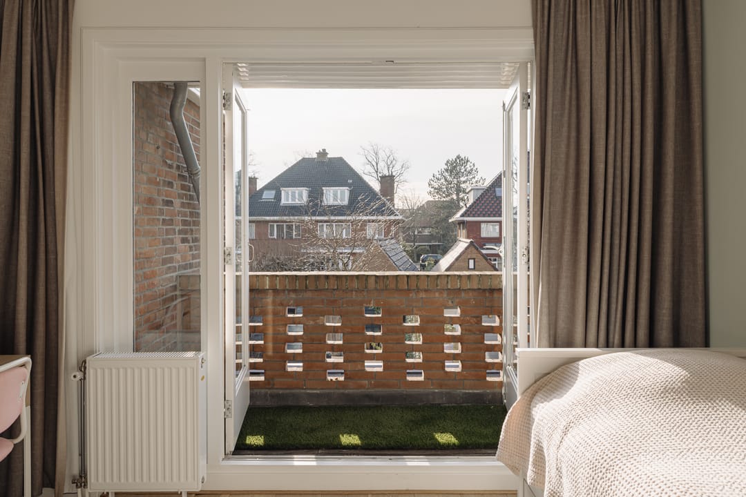 Photo 31 of Hugo de Grootstraat 1