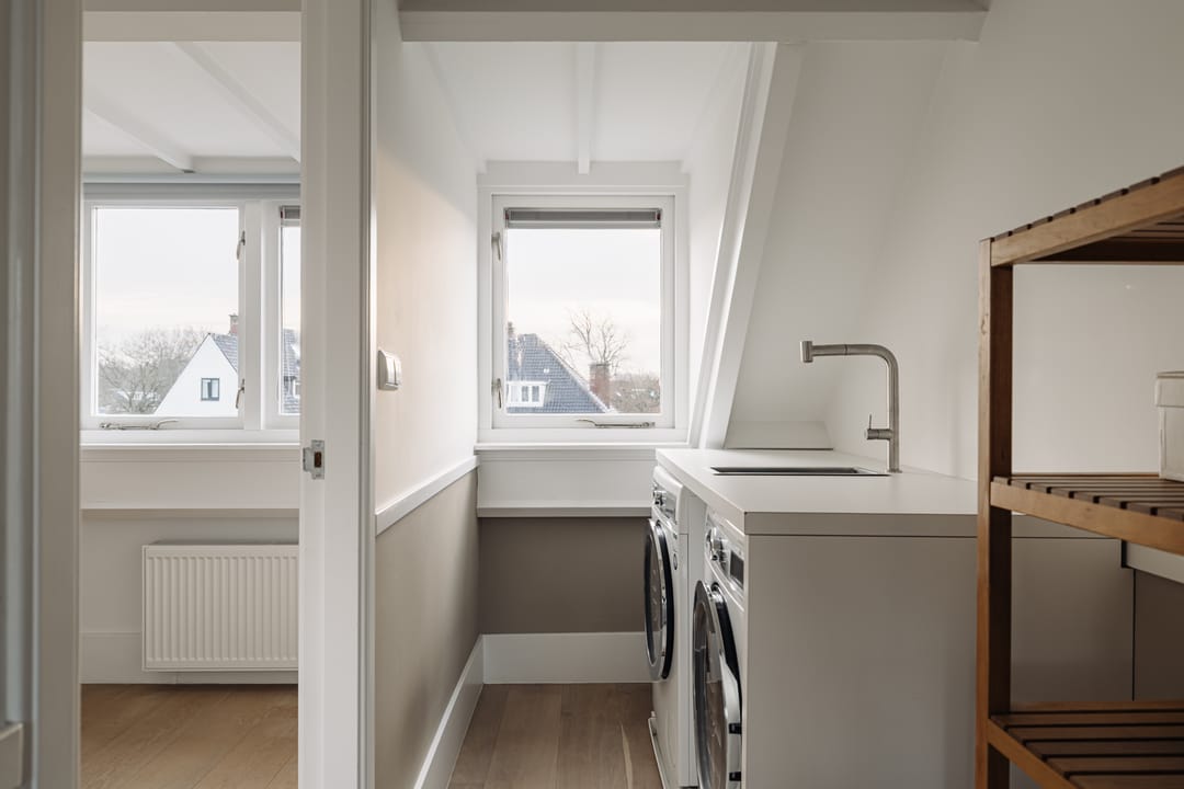 Photo 38 of Hugo de Grootstraat 1