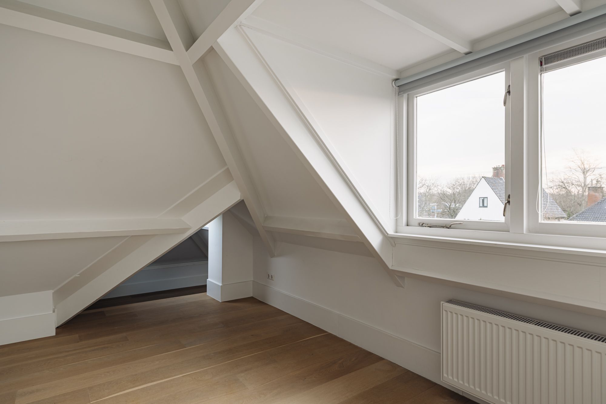 Photo 39 of Hugo de Grootstraat 1