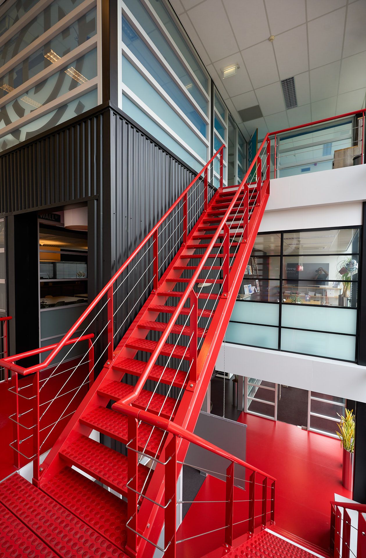 Bekijk foto 4 van Valutaboulevard 30