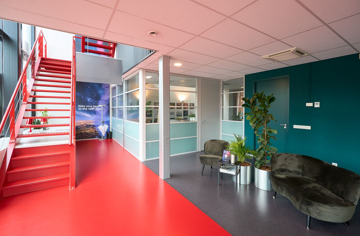 Bekijk foto 3 van Valutaboulevard 30