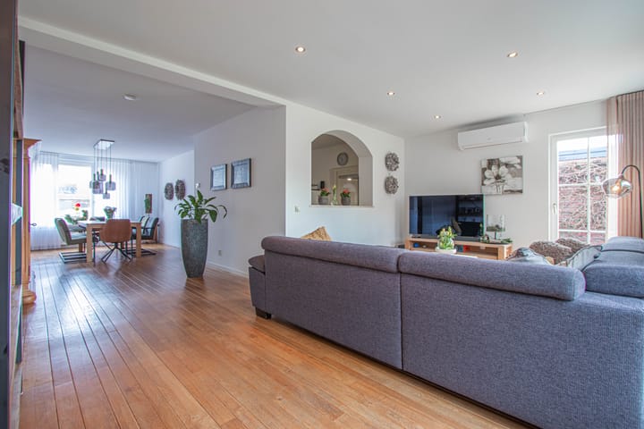 Foto 13 van Esdoornlaan 1-A