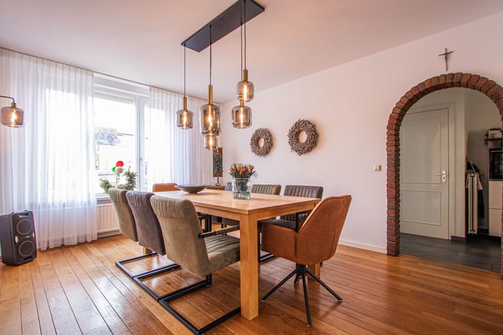 Foto 8 van Esdoornlaan 1-A