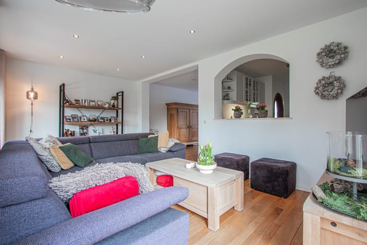 Foto 16 van Esdoornlaan 1-A