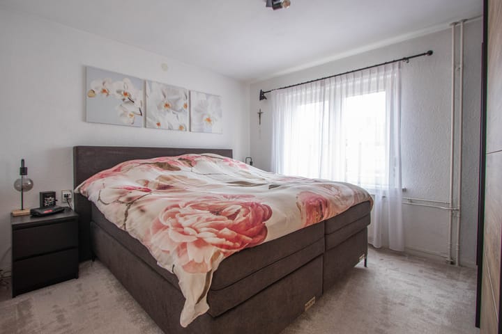 Foto 20 van Esdoornlaan 1-A