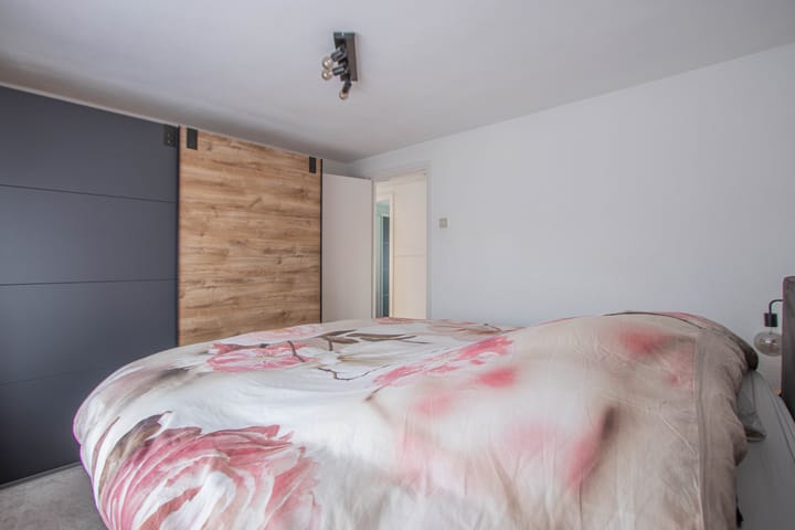 Foto 21 van Esdoornlaan 1-A