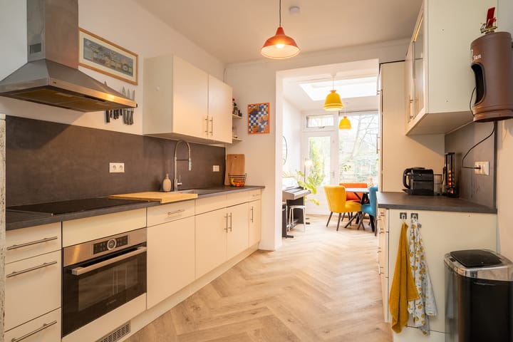 Foto 11 van Javastraat 100