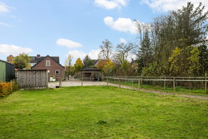 Photo 3 of Eserstraat 23-B