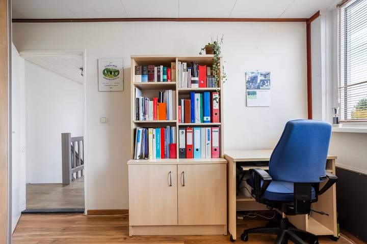 Photo 15 of Eserstraat 23-B