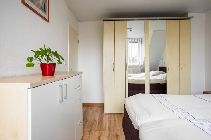 Photo 17 of Eserstraat 23-B