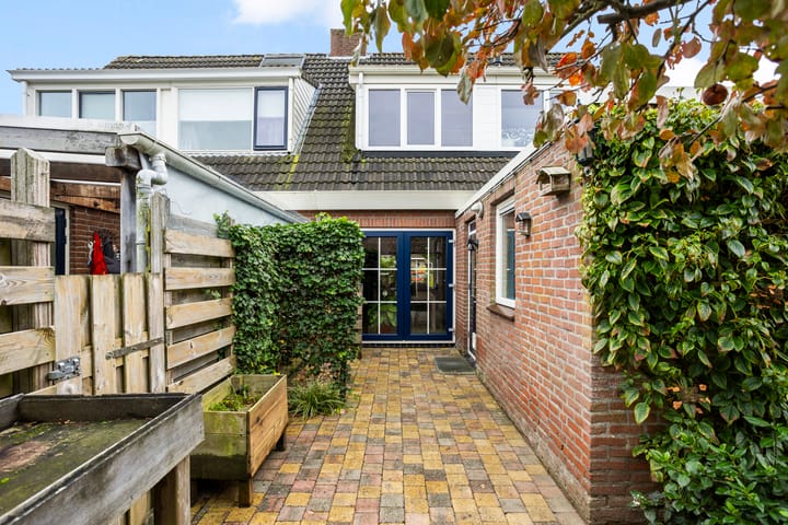 Photo 38 of Eserstraat 23-B