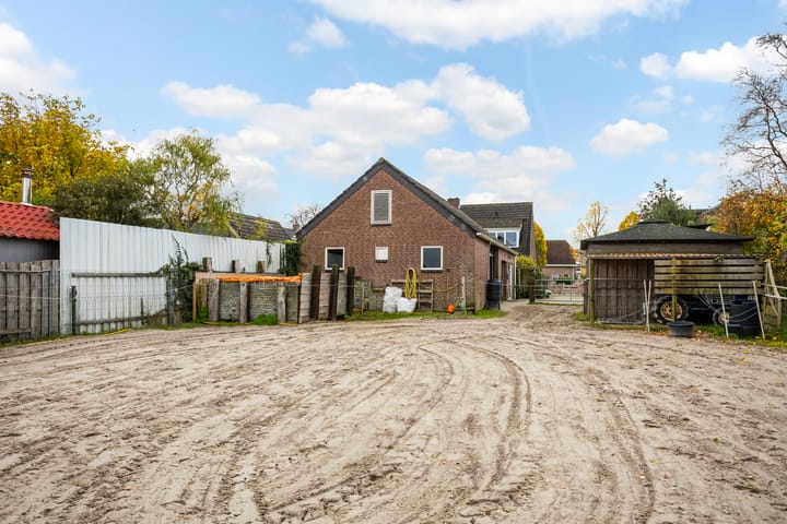 Photo 49 of Eserstraat 23-B