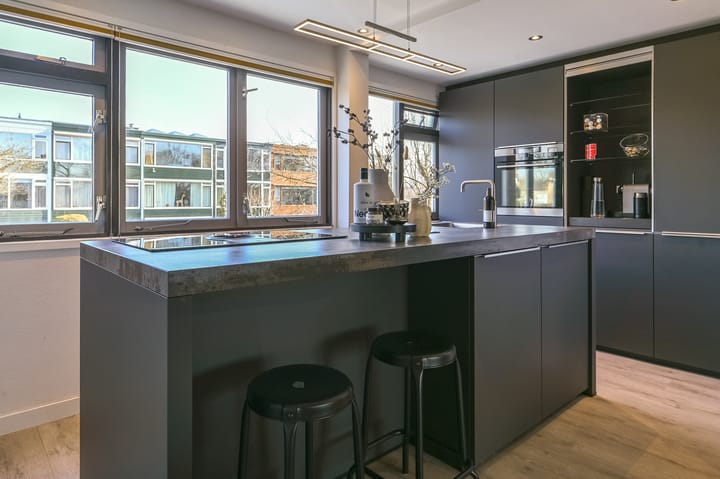 Photo 4 of Valckenhoeflaan 37