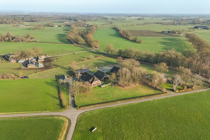 Photo 1 of Zuidlooërweg 5