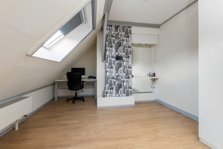 Photo 28 of Zuidlooërweg 5