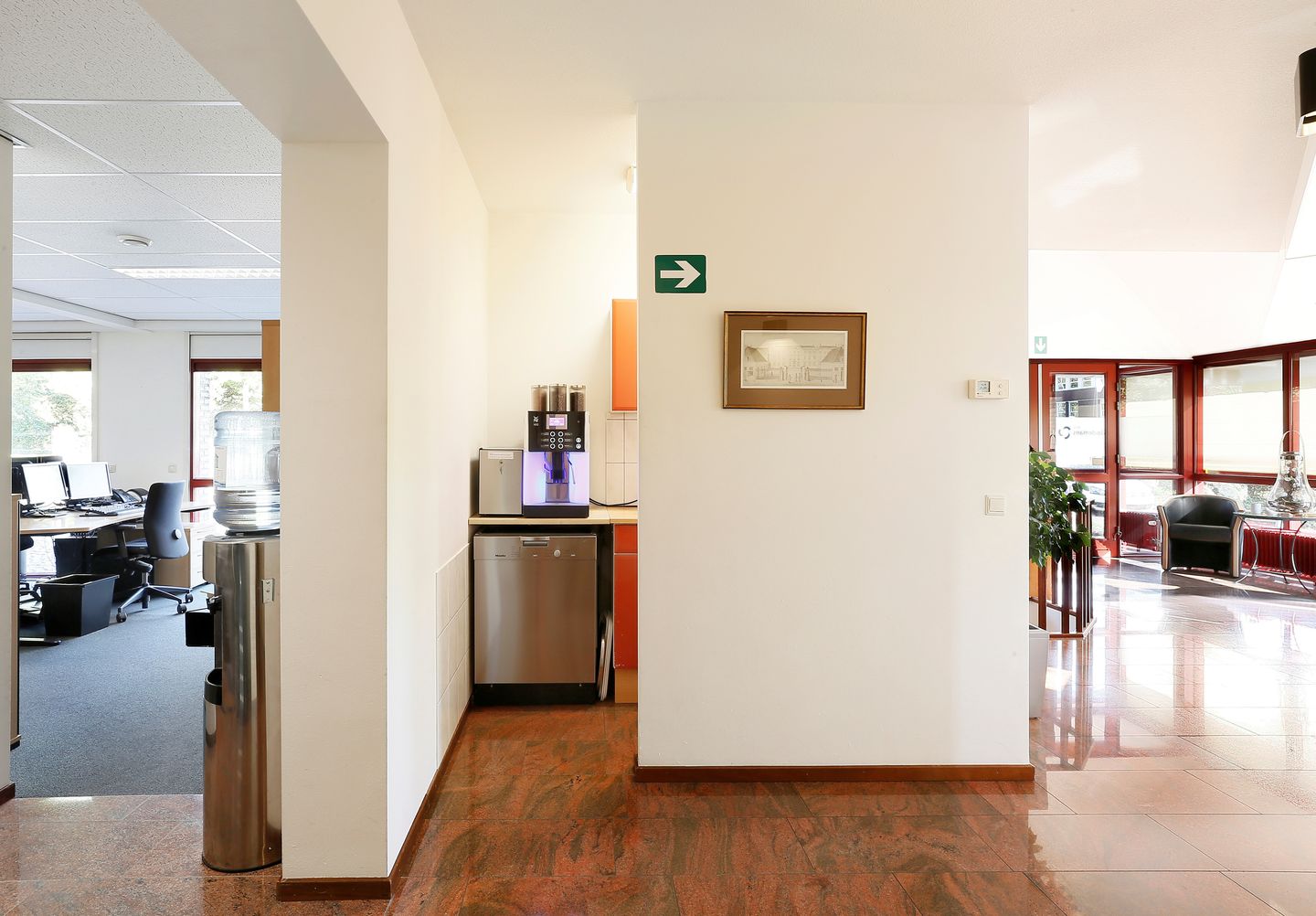 Bekijk foto 4 van Hintham 117-C