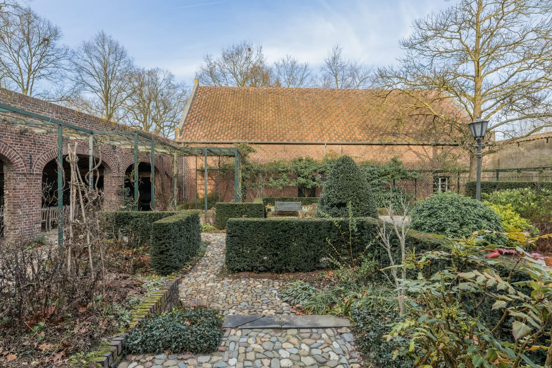 Foto 56 van Bakenbosweg 10